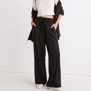 Madewell Drapeweave Carley Wide Leg Pants in black